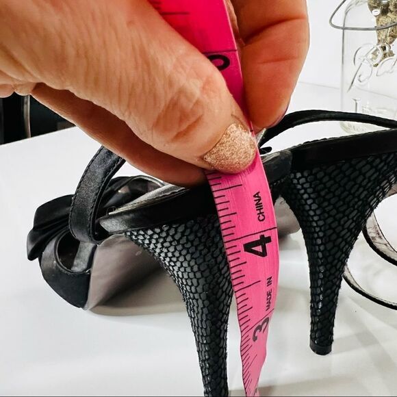 Charles by Charles David Black Satin Snakeskin Stiletto Heels Ankle Strap - Picture 14 of 14